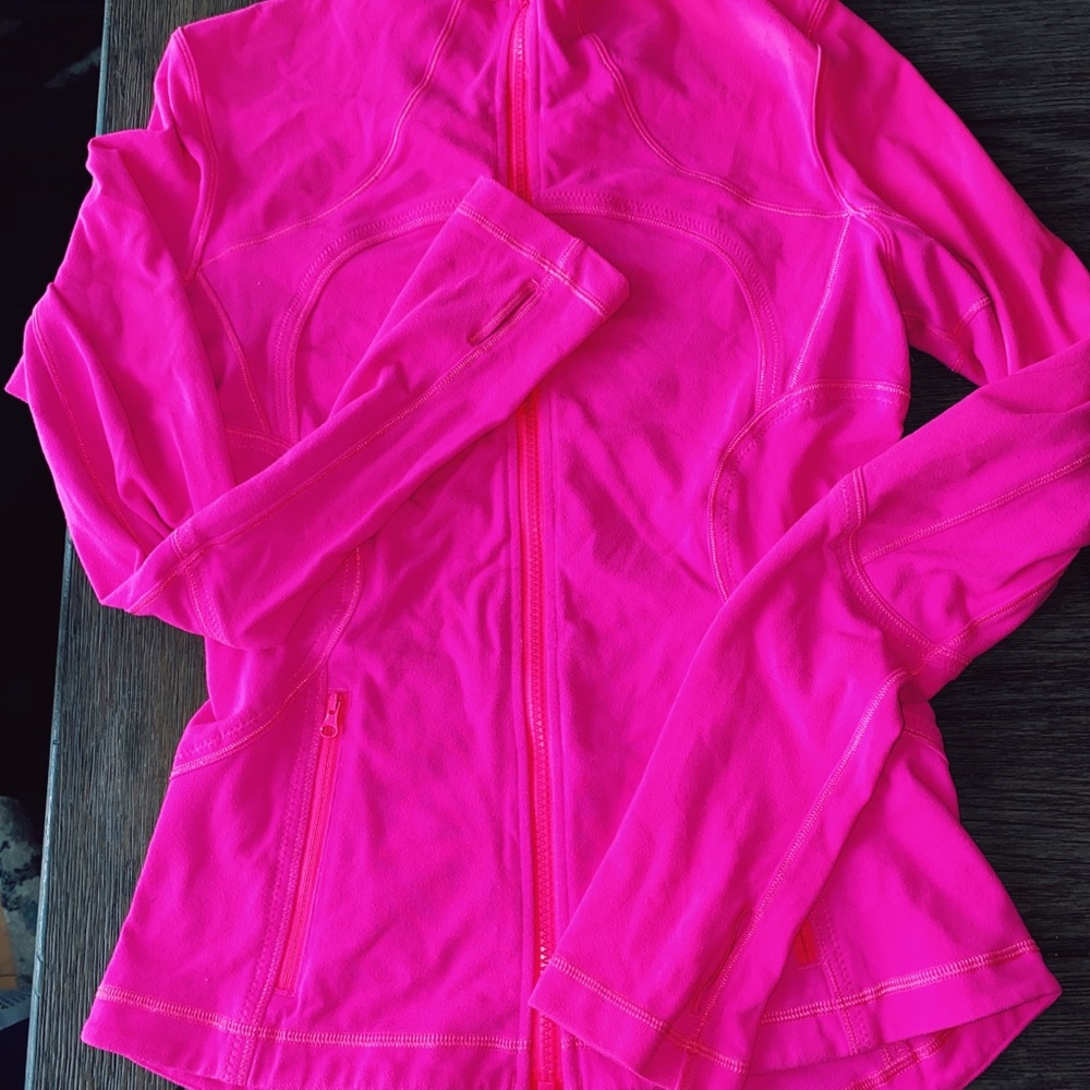 SOLD Lululemon jacket hot pink
